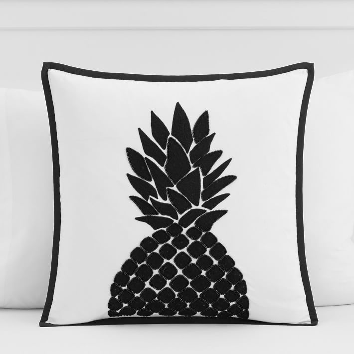 the-emily-and-meritt-pineapple-pillow-cover-o